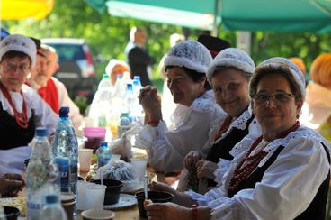 Powiatowy Przegląd Folkloru Ziemi Wieluńskiej im. Marka Dery w Osjakowie za nami