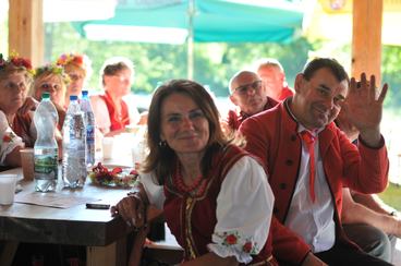 Powiatowy Przegląd Folkloru Ziemi Wieluńskiej im. Marka Dery w Osjakowie za nami