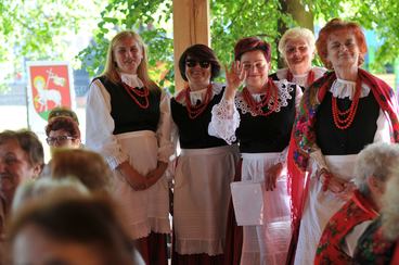 Powiatowy Przegląd Folkloru Ziemi Wieluńskiej im. Marka Dery w Osjakowie za nami