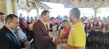 Powiatowy Przegląd Folkloru Ziemi Wieluńskiej im. Marka Dery w Osjakowie za nami