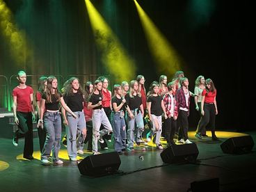 Studio Piosenki Metro w Wieluniu zaprosiło na koncert do kina Syrena