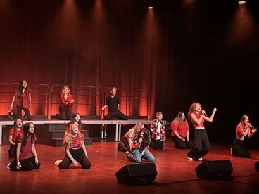 Studio Piosenki Metro w Wieluniu zaprosiło na koncert do kina Syrena