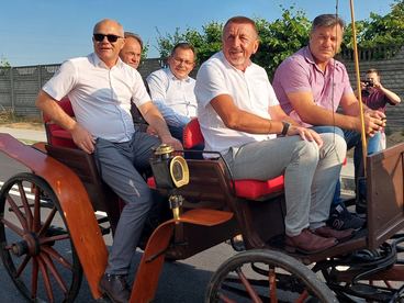 We Wróblewie oficjalnie oddano do użytku wyremontowaną drogę