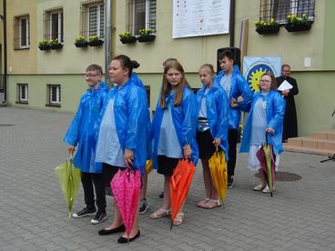 Specjalny Ośrodek Szkolno Wychowawczy w Działoszynie od wczoraj nosi dumne imię Kawalerów Orderu Uśmiechu