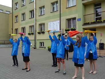 Specjalny Ośrodek Szkolno Wychowawczy w Działoszynie od wczoraj nosi dumne imię Kawalerów Orderu Uśmiechu