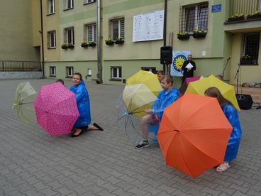 Specjalny Ośrodek Szkolno Wychowawczy w Działoszynie od wczoraj nosi dumne imię Kawalerów Orderu Uśmiechu
