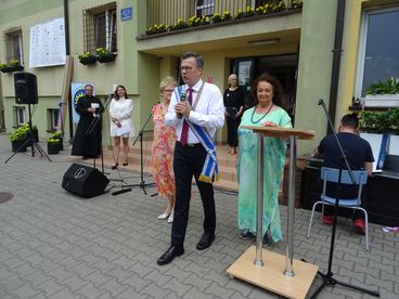 Specjalny Ośrodek Szkolno Wychowawczy w Działoszynie od wczoraj nosi dumne imię Kawalerów Orderu Uśmiechu