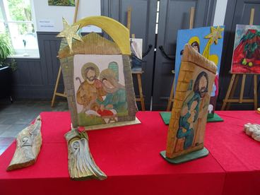 Wernisaż prac uczestników pracowni na Dworcu Kulturalnym Wieluń – Dąbrowa 
