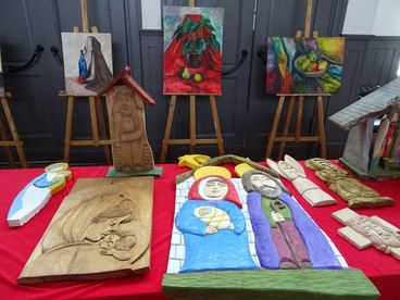 Wernisaż prac uczestników pracowni na Dworcu Kulturalnym Wieluń – Dąbrowa 