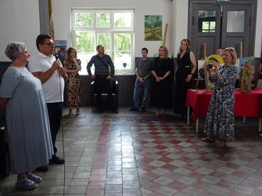 Wernisaż prac uczestników pracowni na Dworcu Kulturalnym Wieluń – Dąbrowa 