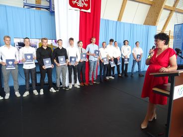 Pożegnanie absolwentów Branżowej Szkoły I Stopnia w Zespole Szkół nr 1 w Wieluniu