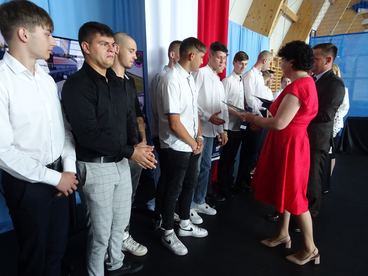 Pożegnanie absolwentów Branżowej Szkoły I Stopnia w Zespole Szkół nr 1 w Wieluniu