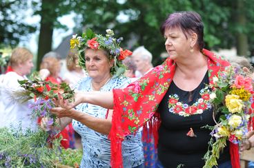 Biesiada Świętojańska w Chotowie w gminie Mokrsko