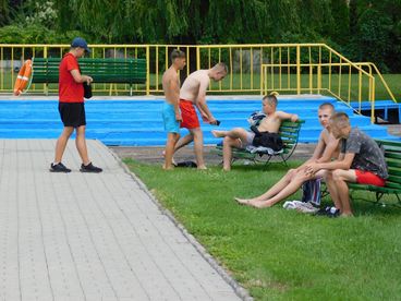 Od dziś można korzystać z basenu odkrytego w Wieluniu