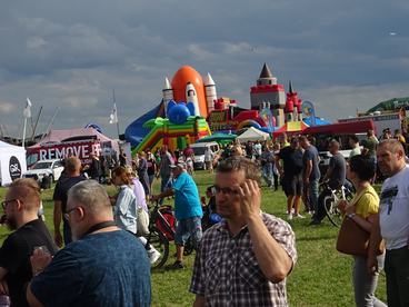 Lotnicze gwiazdy na Fly Fest w Piotrkowie Trybunalskim