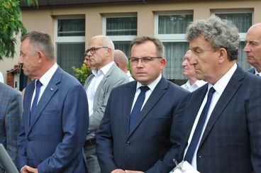 ŚDS w Ostrówku ma nowy samochód