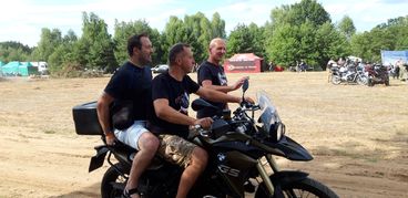 XXI Zlot Motocyklowy w Konopnicy w międzynarodowych barwach