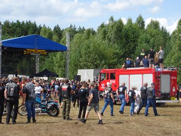 XXI Zlot Motocyklowy w Konopnicy w międzynarodowych barwach