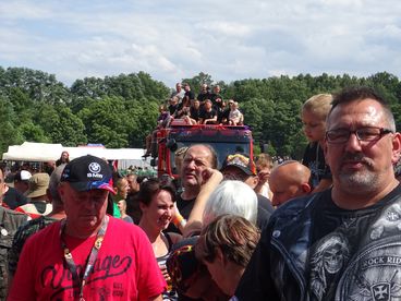 XXI Zlot Motocyklowy w Konopnicy w międzynarodowych barwach