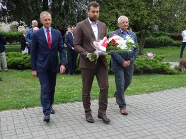 Mieszkańcy Wielunia oddali hołd powstańcom warszawskim