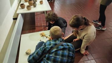 Uczestnicy „Wakacji z historią” odwiedzili Wieluń
