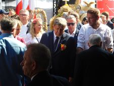 Dożynki wojewódzkie w Paradyżu przyciągnęły tłumy odwiedzających. Były m.in. stoiska KGW, koncerty i wybór najpiękniejszego wieńca