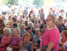 Dożynki wojewódzkie w Paradyżu przyciągnęły tłumy odwiedzających. Były m.in. stoiska KGW, koncerty i wybór najpiękniejszego wieńca