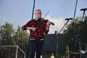 Tłumy na dożynkach gminy Wierzchlas w Jajczakach