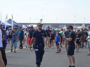 Setki tysięcy ludzi na Międzynarodowych Pokazach Lotniczych Air Show w Radomiu