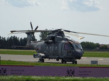 Setki tysięcy ludzi na Międzynarodowych Pokazach Lotniczych Air Show w Radomiu