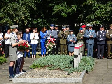 Szkoła Podstawowa im. 72 Pułku Piechoty „Radom” w Konopnicy uroczyście obchodziła dziś Dzień Patrona Szkoły