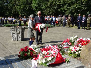 Szkoła Podstawowa im. 72 Pułku Piechoty „Radom” w Konopnicy uroczyście obchodziła dziś Dzień Patrona Szkoły