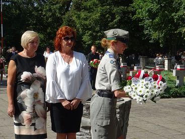 Szkoła Podstawowa im. 72 Pułku Piechoty „Radom” w Konopnicy uroczyście obchodziła dziś Dzień Patrona Szkoły