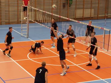Siatkarze WKS-u po pierwszym sparingu