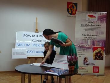 Powiatowy Konkurs Mistrz Pięknego Czytania w Osjakowie