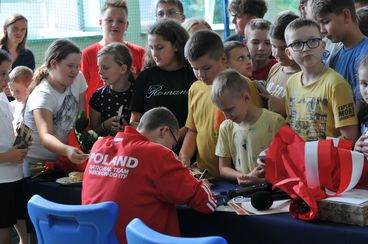 Wiktor Panek ze złotym medalem Światowych Igrzysk Taekwon-do ITF w Seulu - szkoła w Dzietrznikach powitała mistrza
