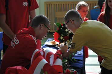 Wiktor Panek ze złotym medalem Światowych Igrzysk Taekwon-do ITF w Seulu - szkoła w Dzietrznikach powitała mistrza