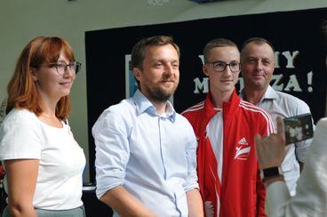 Wiktor Panek ze złotym medalem Światowych Igrzysk Taekwon-do ITF w Seulu - szkoła w Dzietrznikach powitała mistrza