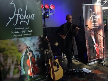 Wystawa malarstwa Wandy Musiał na Dworcu Kulturalnym Wieluń - Dąbrowa
