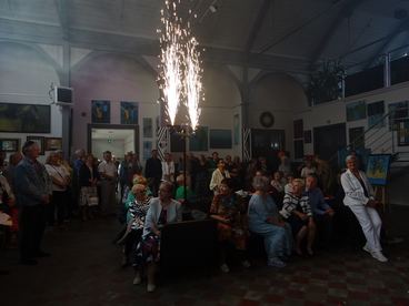 Wystawa malarstwa Wandy Musiał na Dworcu Kulturalnym Wieluń - Dąbrowa