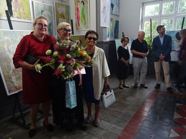Wystawa malarstwa Wandy Musiał na Dworcu Kulturalnym Wieluń - Dąbrowa