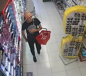 Wieruszów: ukradli ze sklepu asortyment wart ponad 8 tysięcy złotych