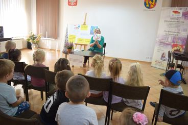 W Osjakowie przekonują, że „książki mają supermoc”