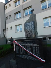 W Białej odsłonięto ostatnią tablicę ujętą w projekcie patriotycznym