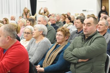 Tłumy na promocji publikacji Jacka Olczyka „Historia wsi Grębień” 