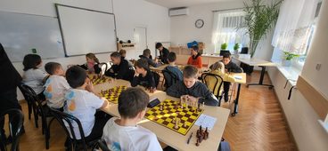 „Piątka” najlepsza w szachowych mistrzostwach