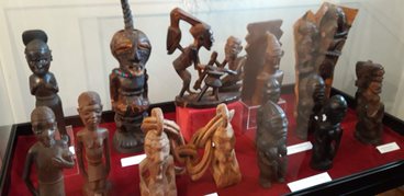 „Afryka – tajemnice czarnego lądu” – dziś otwarto nową wystawę w Muzeum Ziemi Wieluńskiej 