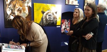 „Magia sztuki” - wystawa malarstwa Ilony Foryś w Muzeum Ziemi Wieluńskiej otwarta