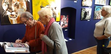 „Magia sztuki” - wystawa malarstwa Ilony Foryś w Muzeum Ziemi Wieluńskiej otwarta