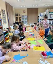 Ferie z wieluńską biblioteką. Jest kolorowo i wesoło